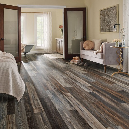 bedroom-laminate-flooring-services-fitted-in-huddersfield Laminate Flooring